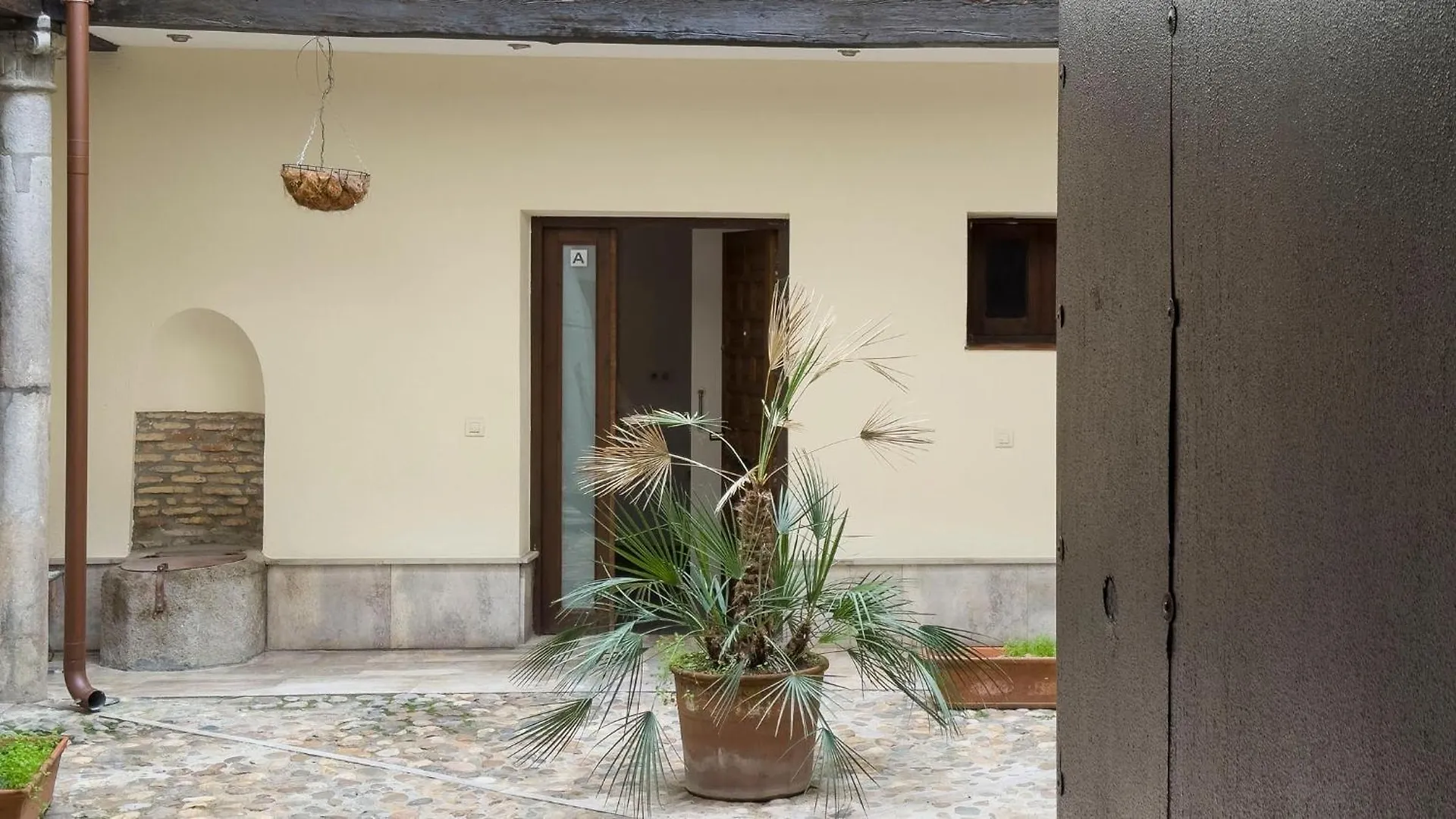 Apartment Ferienwohnung La Casa De La Plata By Toledo Ap Spanien